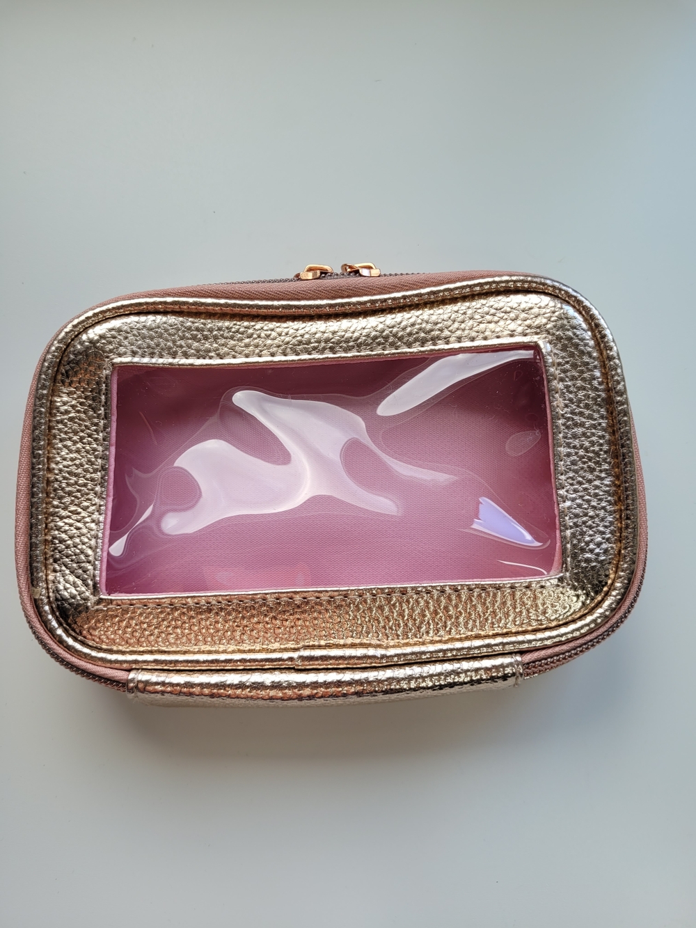 🎁 Free with purchase of $25+ / Metallic Gold Cosmetic Pouch with Pink Window